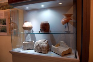 Urnas y cistas funerariss. Museo de Galera